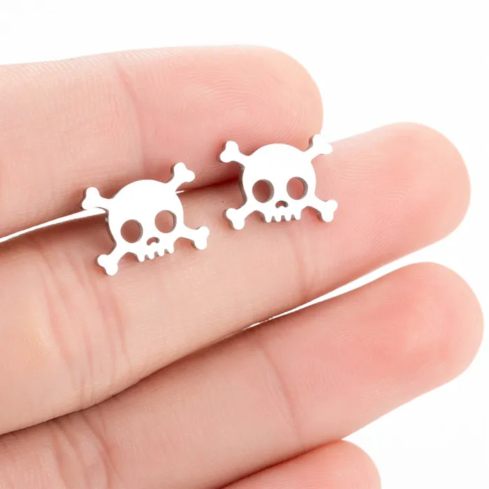 Authentic Studs of the Corsair: The Midnight Skull Amulets