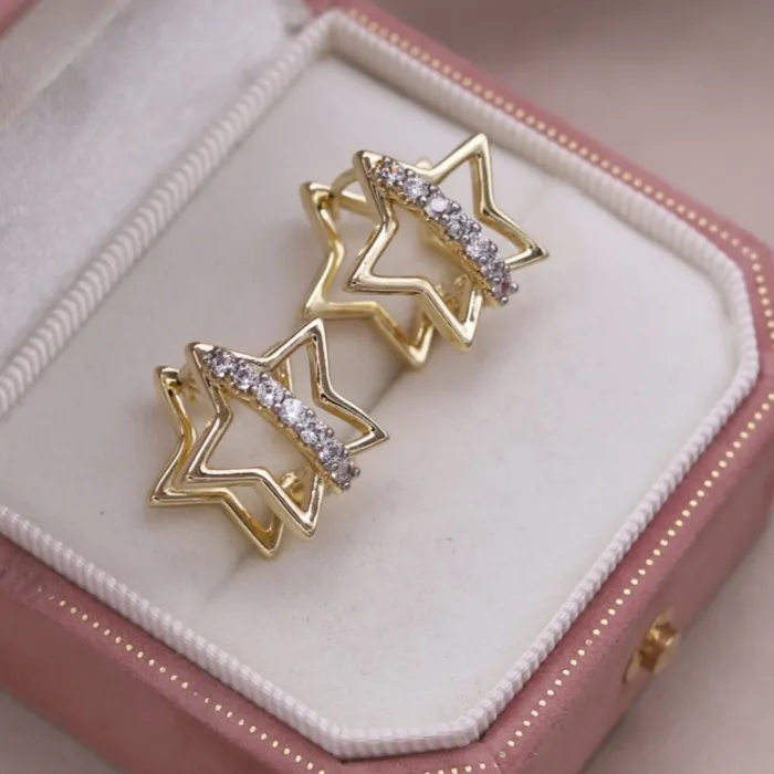 Authentic Celestial Pentagram Harmony Earrings: A Dual-Tone Radiance