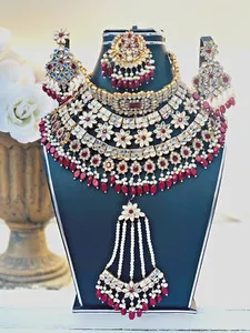 Authentic The Gilded Radiance Kundan Ceremonial Set