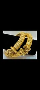 Authentic Celestial Radiance: The Golden Echoes Bangle Ensemble