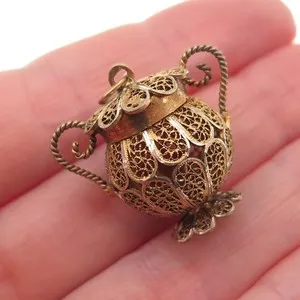 Authentic The Filigree Vessel: A Golden Reliquary of Ancestral Echoes