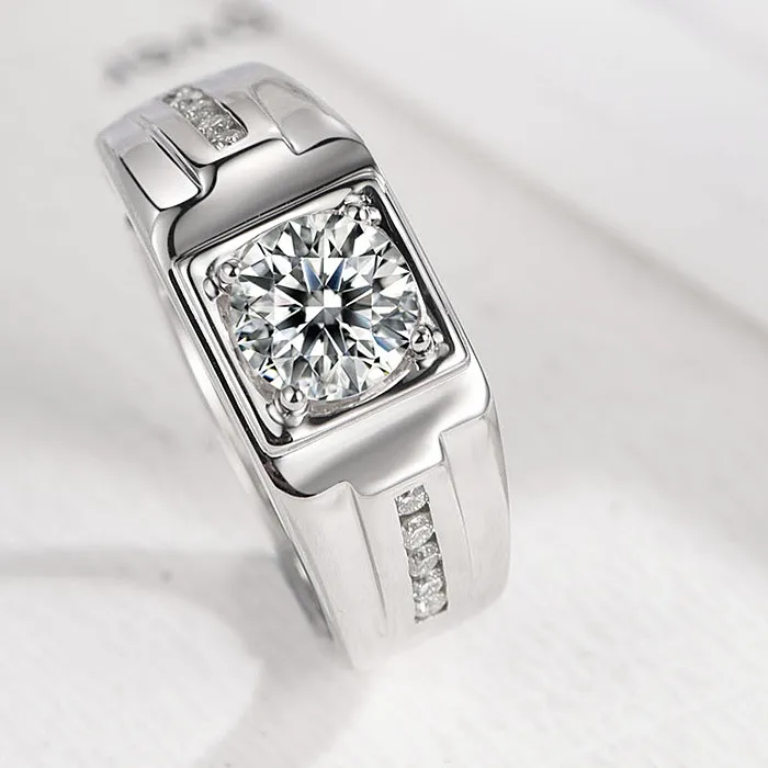 Authentic The Starlight Solitaire: 925 Sterling Silver and 1ct Moissanite Talisman