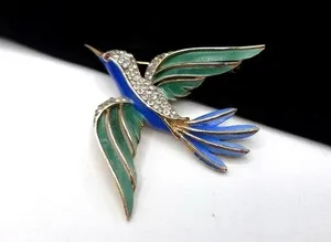 Authentic The Verdant Bloom: 1956 Crown Trifari Field Flower Talisman