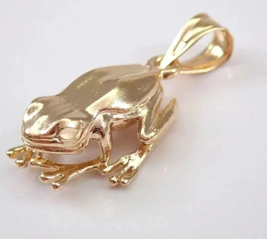Authentic Vintage Frog Pendant Charm Necklace Vintage Pendant 14K Yellow Gold Plated