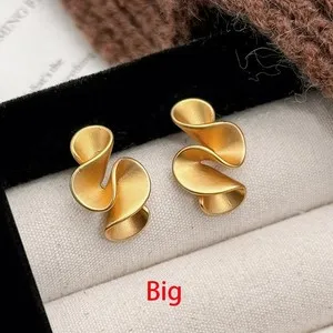 Authentic Stud Earrings 925 Sterling Silver Twisted Flower Gold Plated Minimalist Jewelry