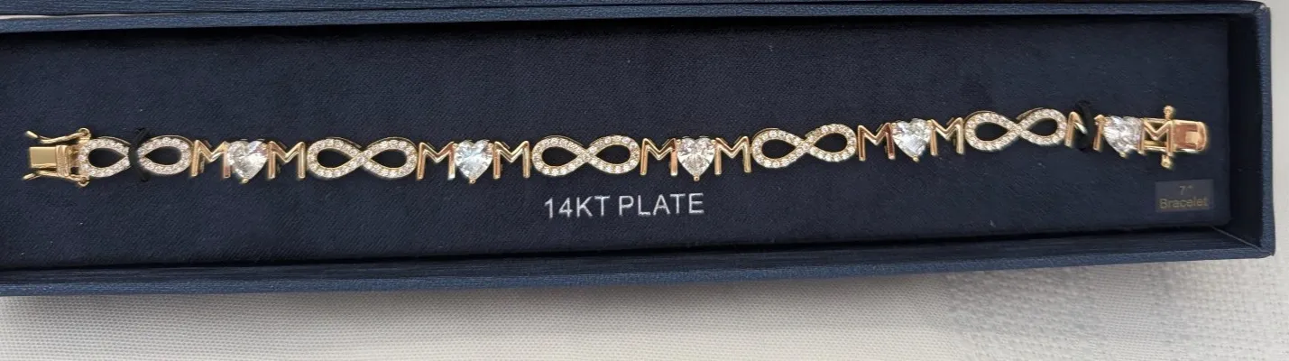 Authentic Eternal Bond Gold- Plated Infinity Heart Bracelet For Motherly Love