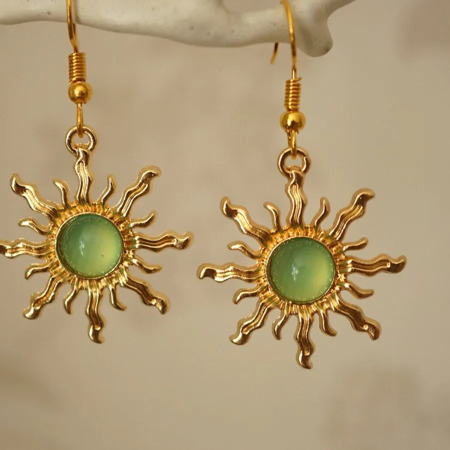Authentic Bohemia Gold Color Sun Green Transparent Flower Dangle Earrings for Women Exaggerate Retro Jewelry Accessories Gifts