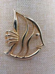 Authentic The Piscatelli Fish Brooch A Golden Emblem Of Flowing Abundance