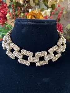 Authentic The Gilded Radiance Vintage Textured Collar