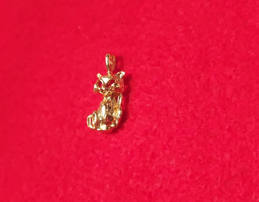 Authentic The Golden Familiar 14K Gold Plated Kitten Cat Talisman