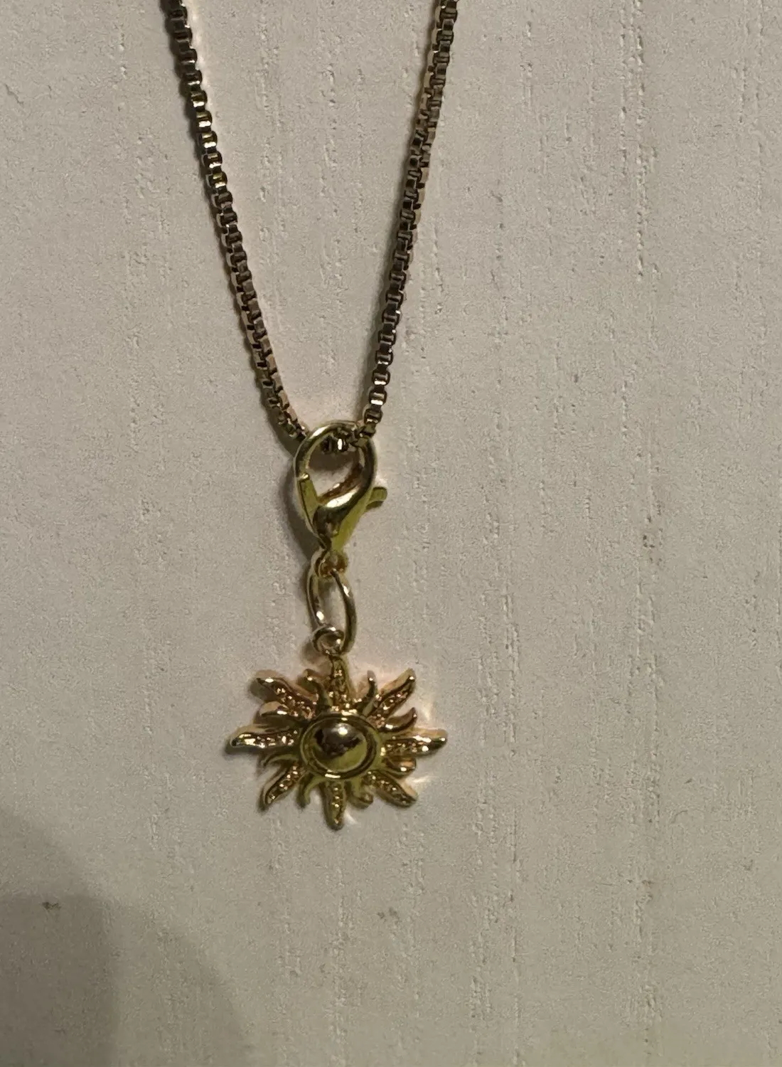 Authentic 18 KT Gold Plated Sun Pendant Necklace With 20 Inch Snake Chain