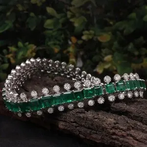 Authentic The Verdant Crown Asscher Emerald and Diamond Luminous Radiance Bracelet