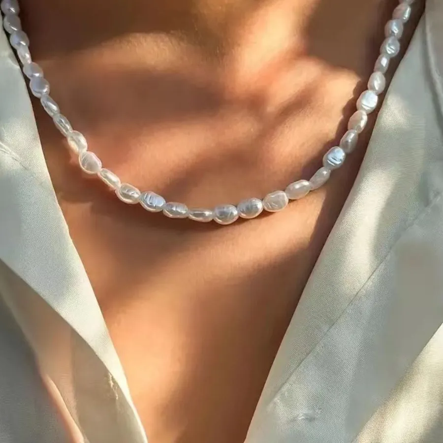 Authentic Luminous Moon-Woven Baroque Choker of Celestial Grace