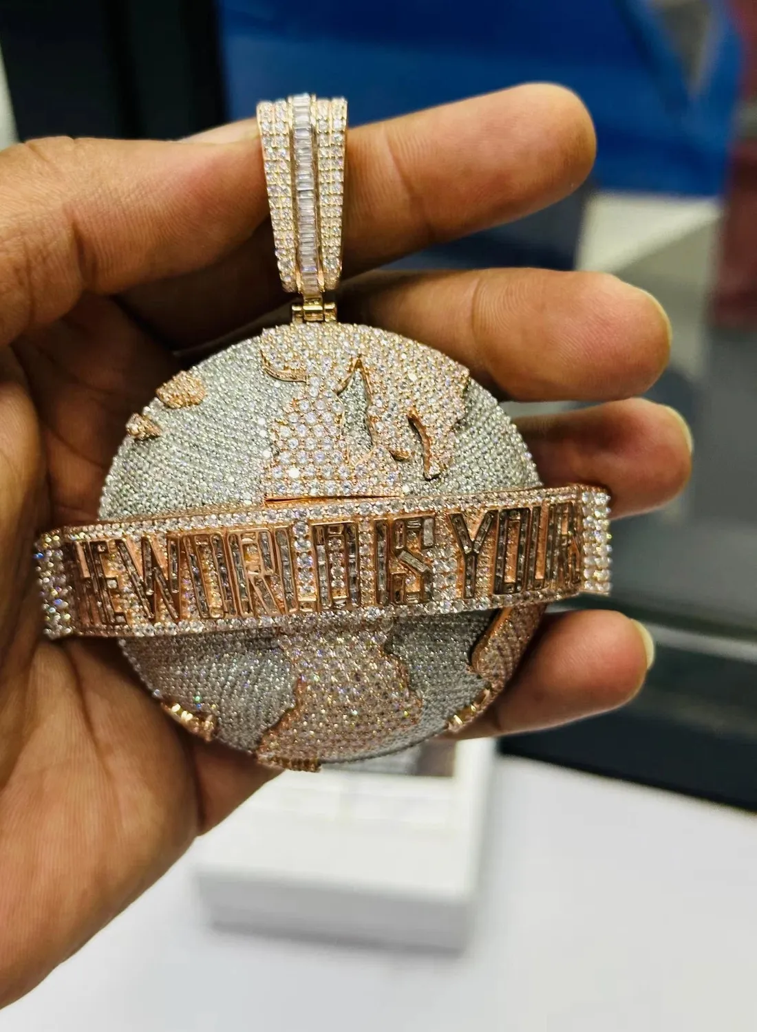 Authentic 6TCW Round Cut Lab Created Diamond Iced Out Globe Pendant 14k Rose Gold Plated