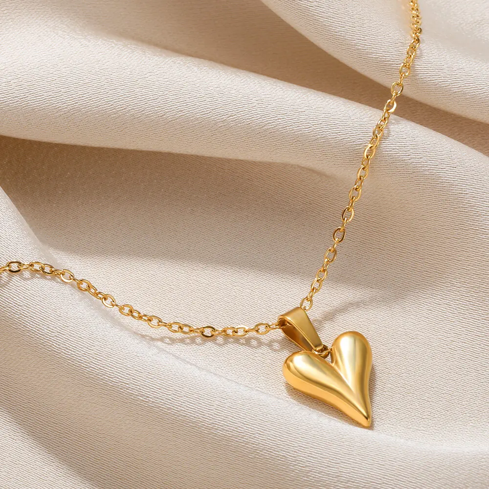 Gold plated  Heart Pendant Necklace Love