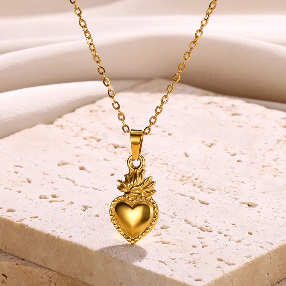 Gold plated  Heart Pendant Necklace Love