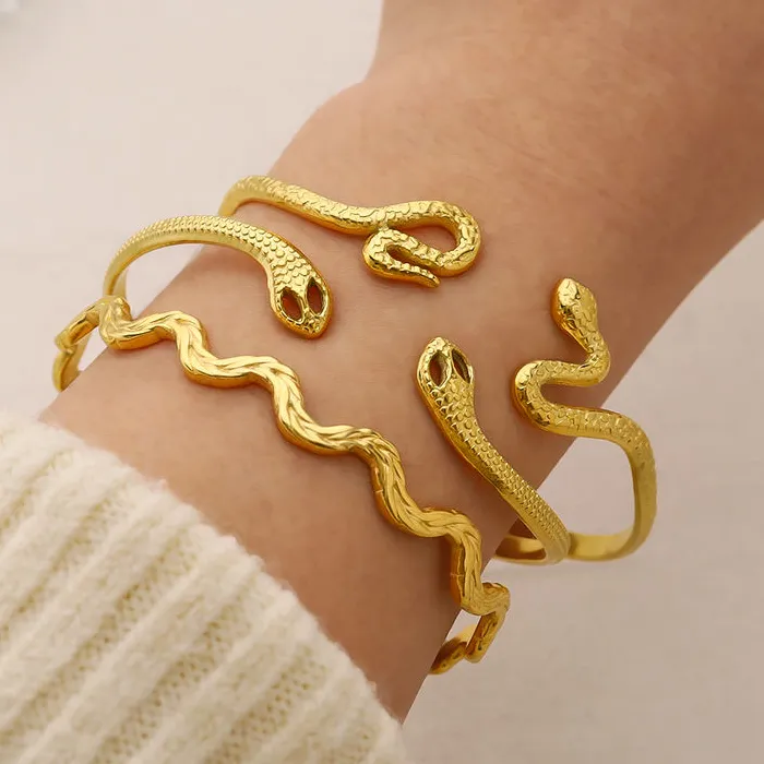 WILD & Snake Cuff Bracelets 18K