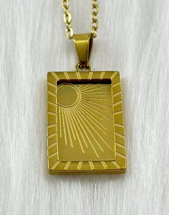 WOWU Gold Plated Embossing Radiation Sun
