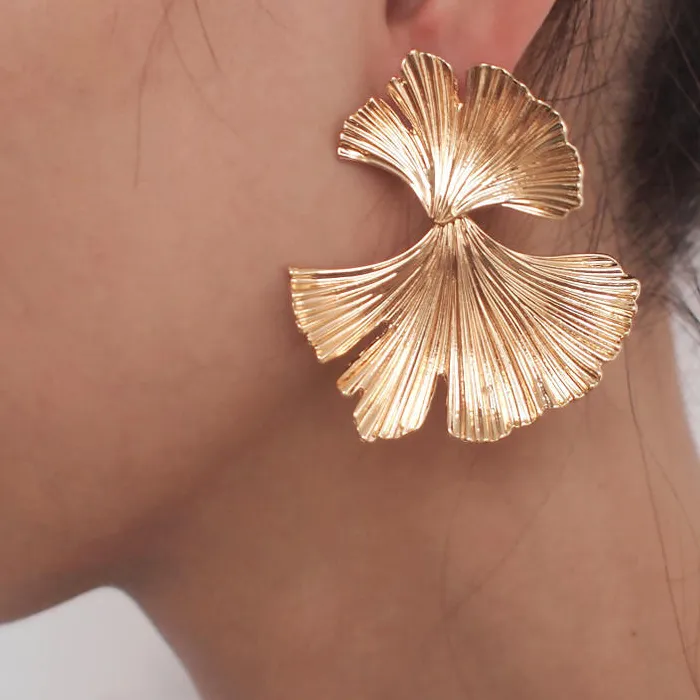 Bohemian Geometric Gold Ginkgo Biloba Leaf