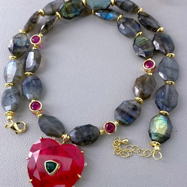 Y·YING Labradorite Chunk Chokers Necklace Red